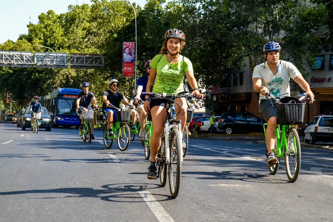 La Bicicleta Verde, Santiago