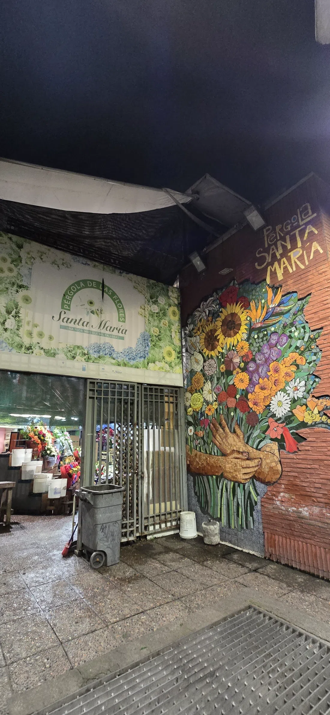 Pérgola de las Flores Santa María, Santiago