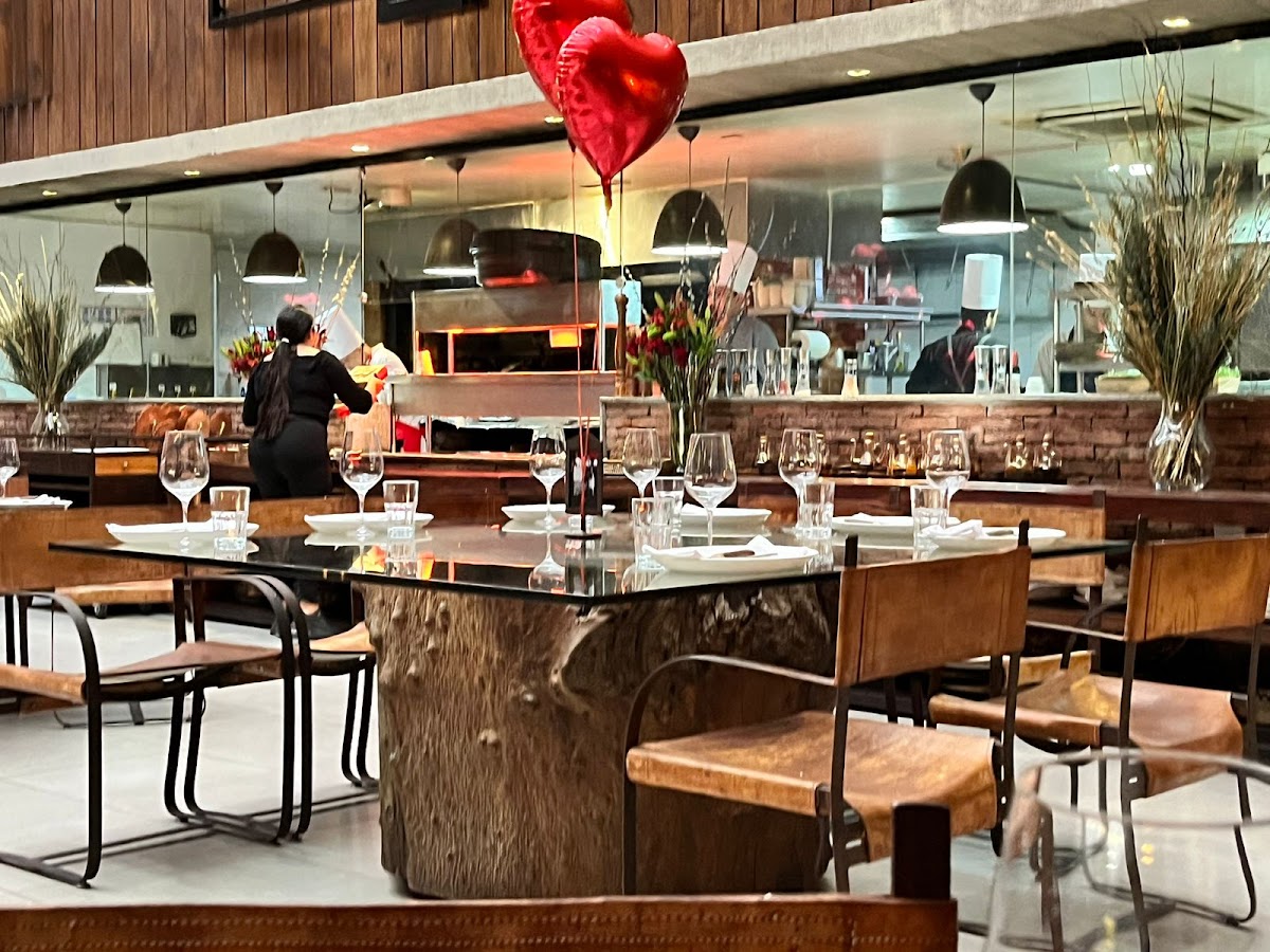 Rubaiyat, Santiago