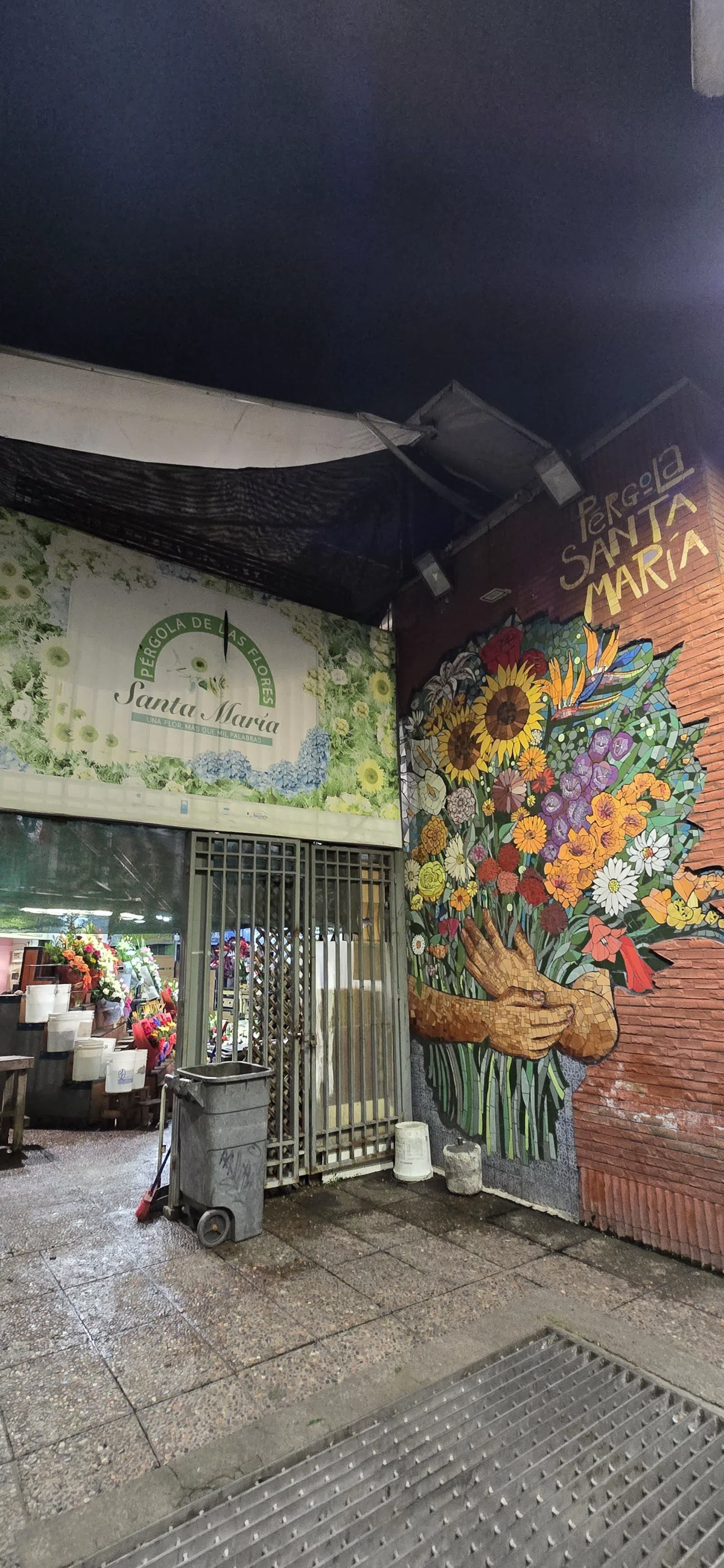 Pérgola de las Flores Santa María, Santiago